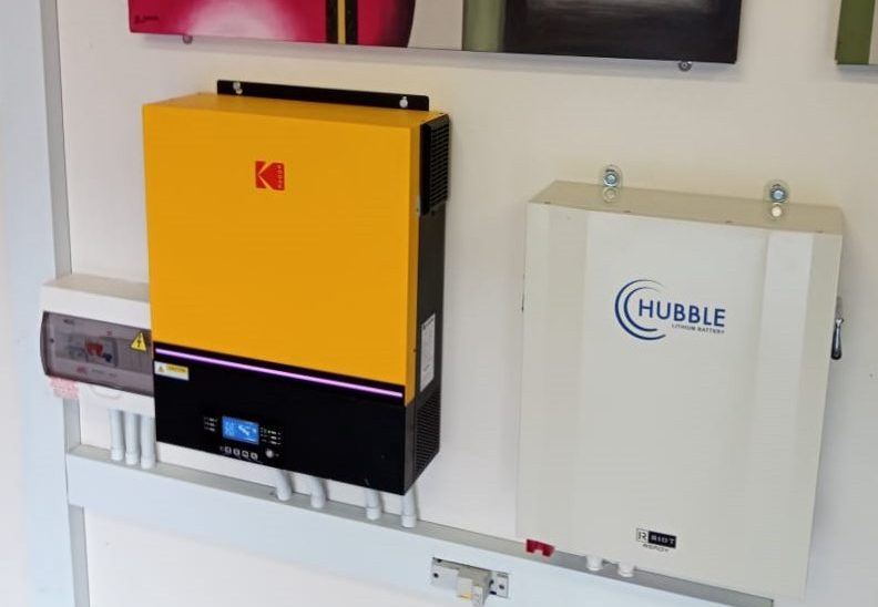 Kodak inverter _ hubble lithium battery